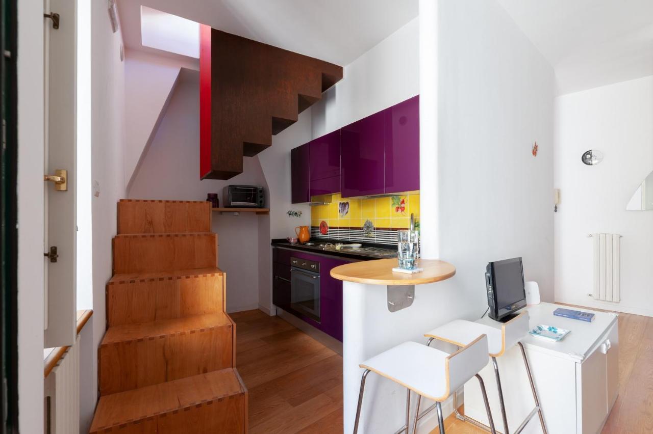 Casa Flo Con Terrazza E Ascensore サレルノ エクステリア 写真